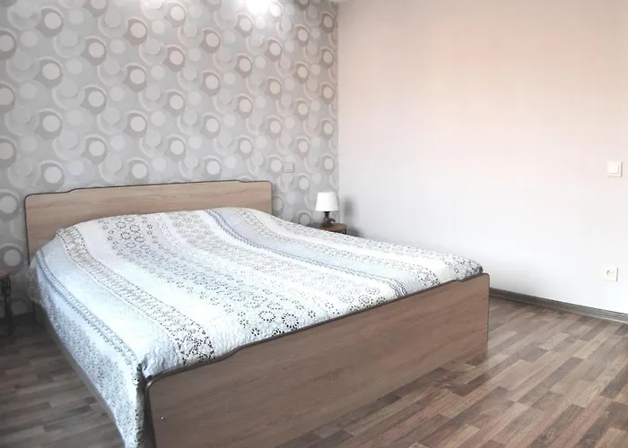 Quiet 2 In Amber Apartment